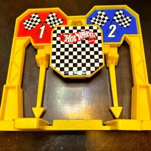 Hot Wheels Race Track